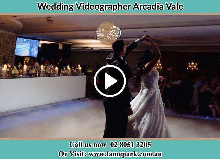 Bride and Groom first dance Arcadia Vale NSW 2283