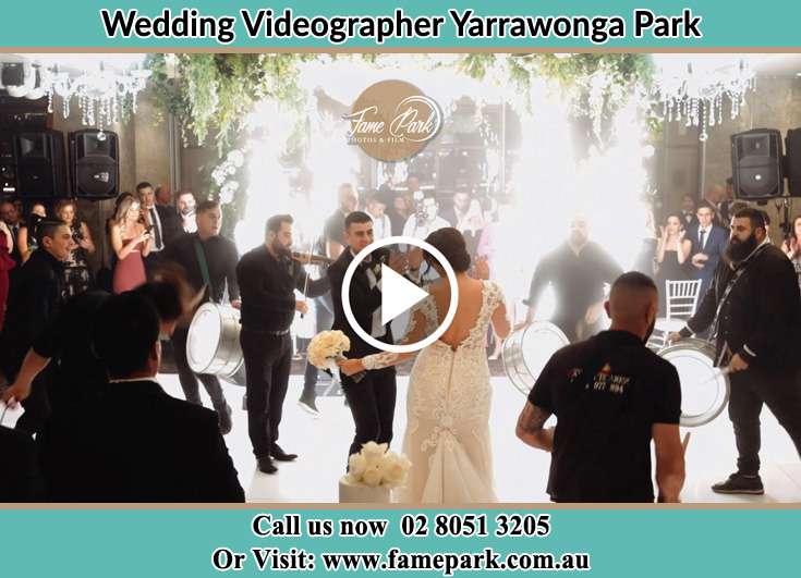 Bride and Groom at the dance floor Yarrawonga Park NSW 2264